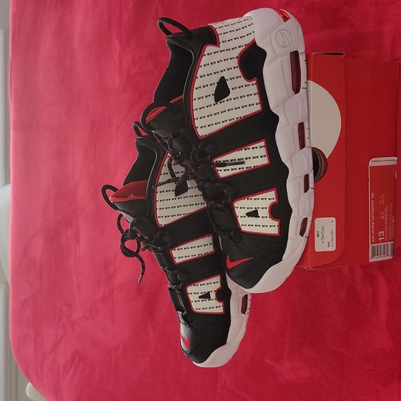 Men's Air More Uptempo 96 - Picture 3 of 6